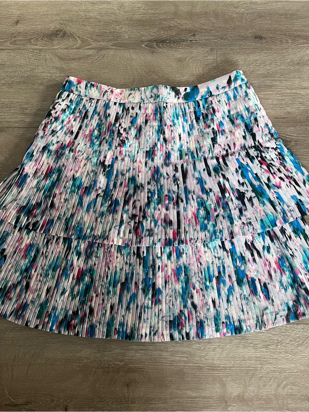 J crew Pleated Floral Abstract Print Mini Skirt size 4
